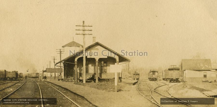Postcard: South Vernon Station